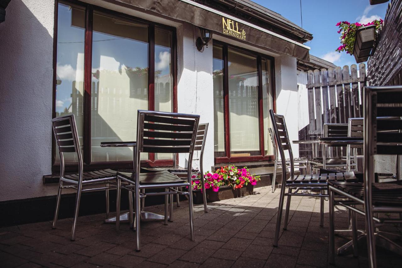 Muskerry Arms Bar And B&B Blarney Esterno foto