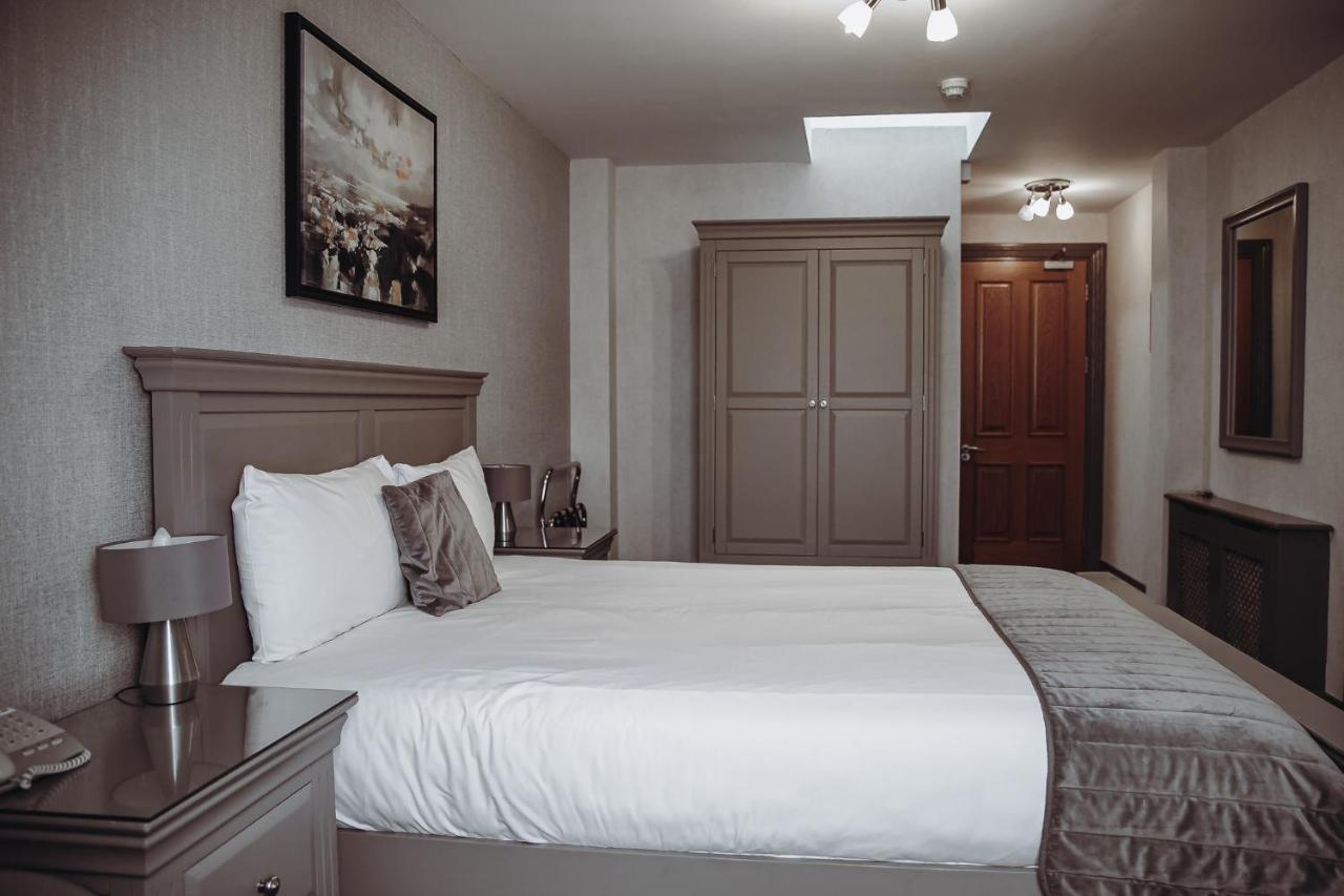 Muskerry Arms Bar And B&B Blarney Esterno foto
