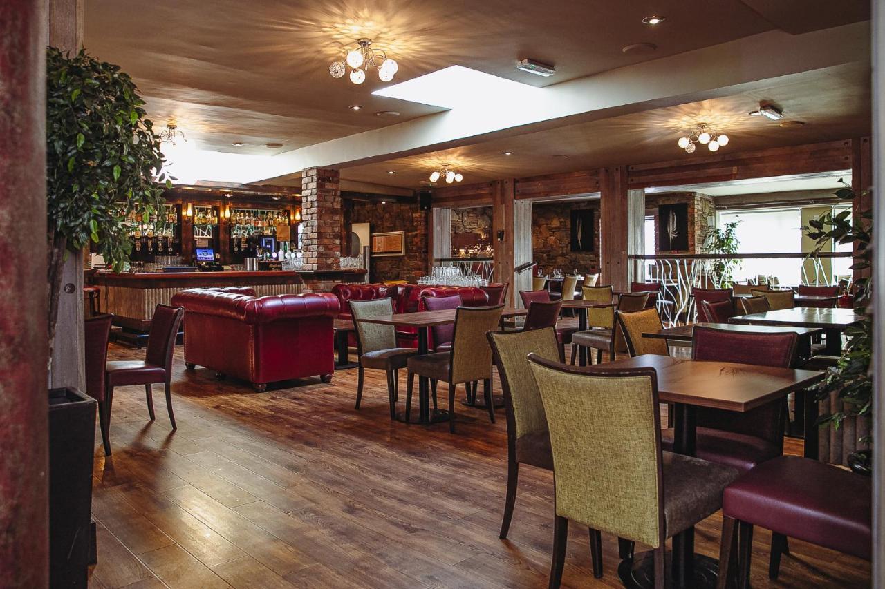Muskerry Arms Bar And B&B Blarney Esterno foto