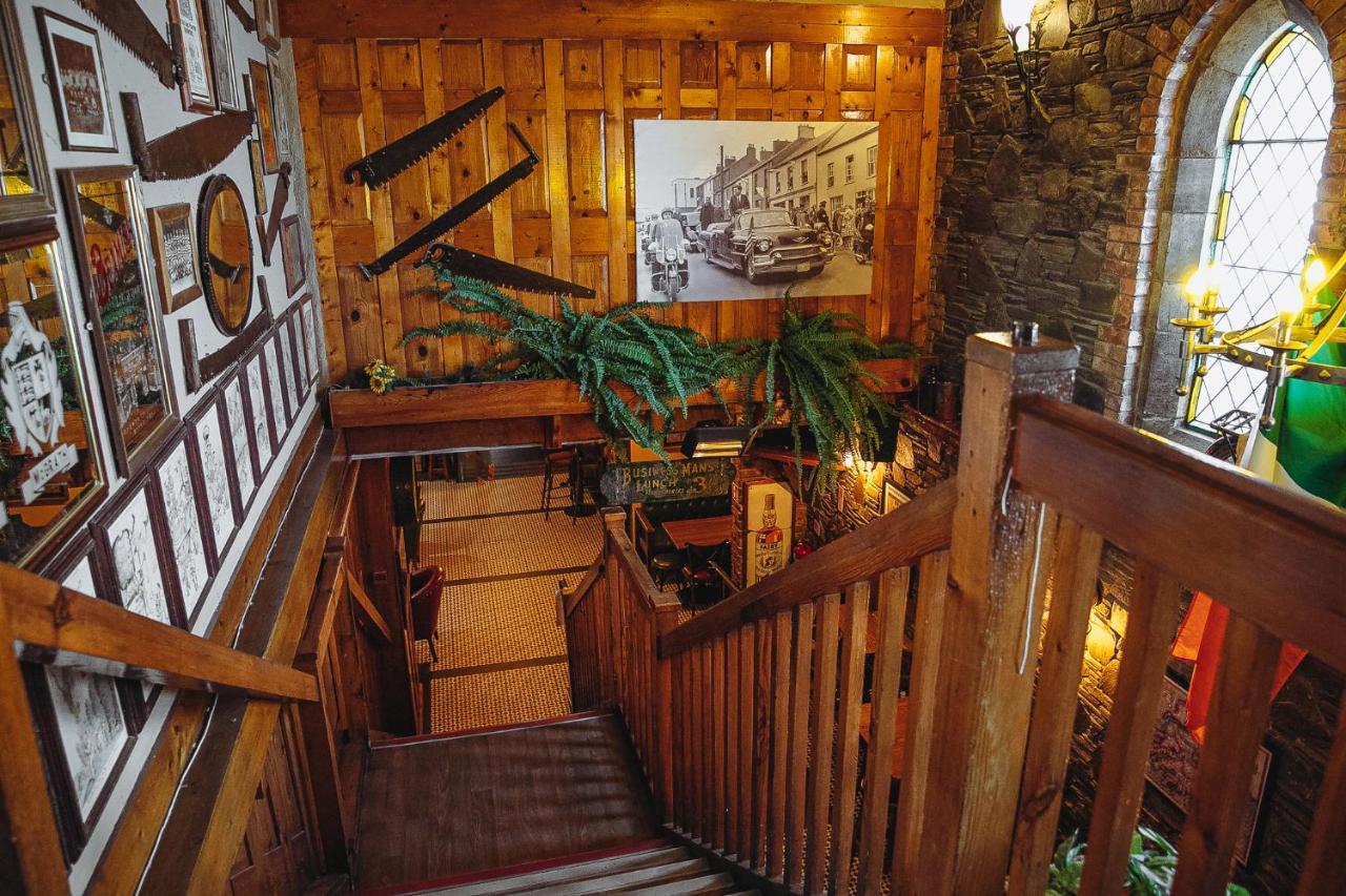 Muskerry Arms Bar And B&B Blarney Esterno foto