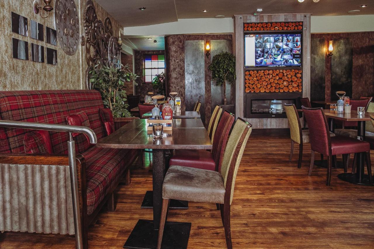 Muskerry Arms Bar And B&B Blarney Esterno foto