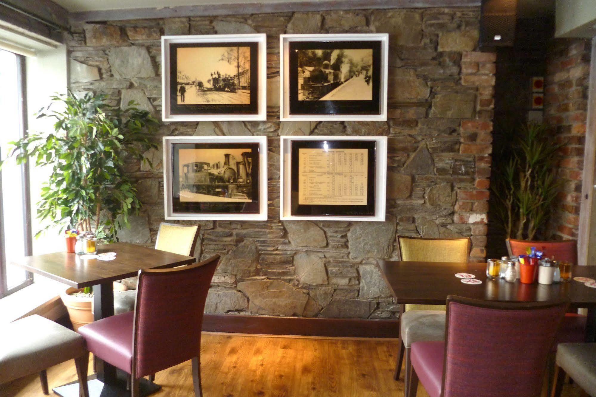 Muskerry Arms Bar And B&B Blarney Esterno foto